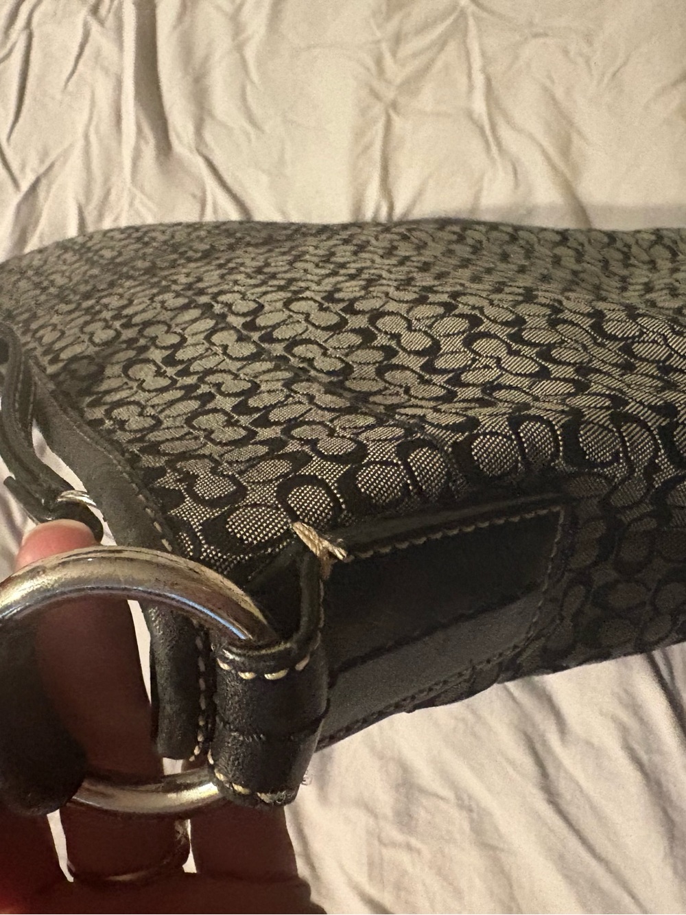 Classic Coach Black and Gray Shoulder Bag - Picture 9 of 11